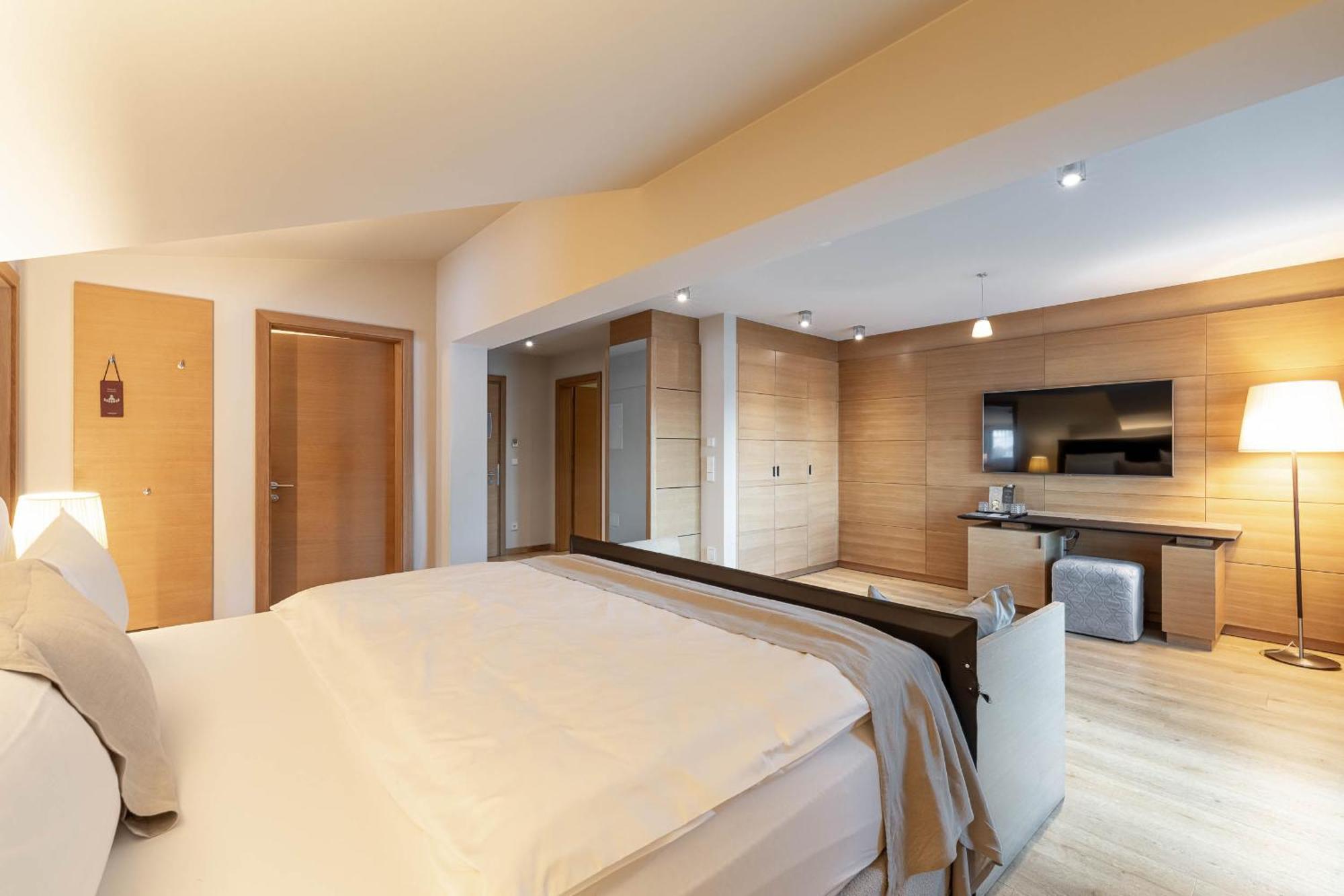 Biancaneve Family Hotel Selva di Val Gardena Pokój zdjęcie